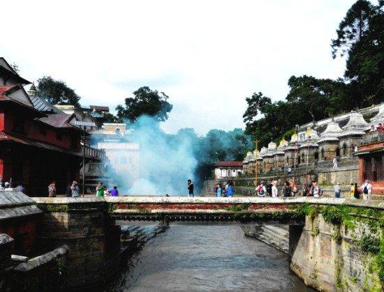 世界上最神秘的国家,为了限制游客量,规定每天消费额度?