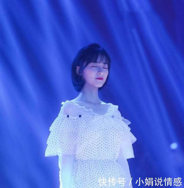 看见沈月未修图我沉默了,这腿型真是泥石流,还是日系少女