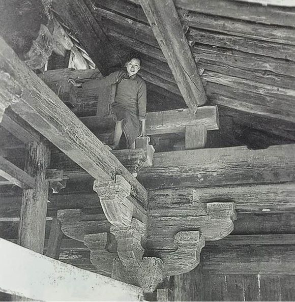  工作：林徽因35张工作照，很是珍贵！每一张都很美！