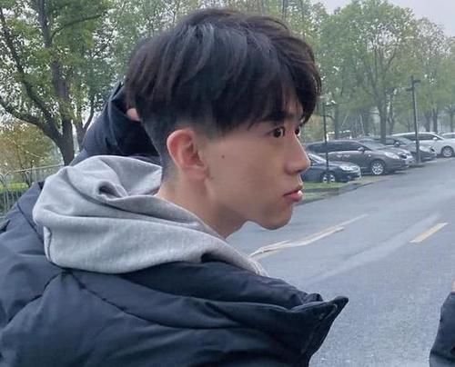  『合适自己』男发想帅就别乱剪，这22款发型足够了，干净，帅气，显精神
