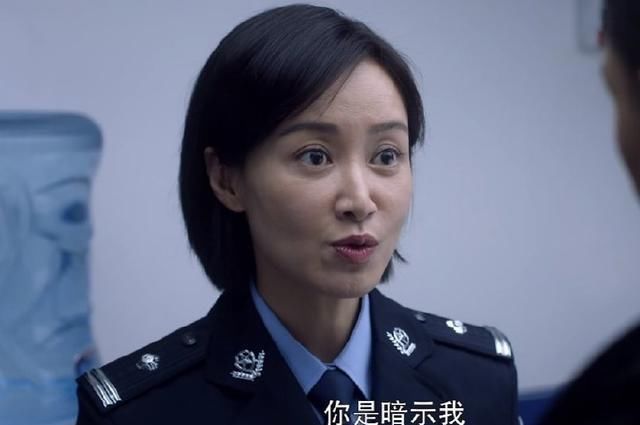  [剪成]就是如此的现实, 流量过气后男主被剪成了男配, 演员不火就不配有姓名