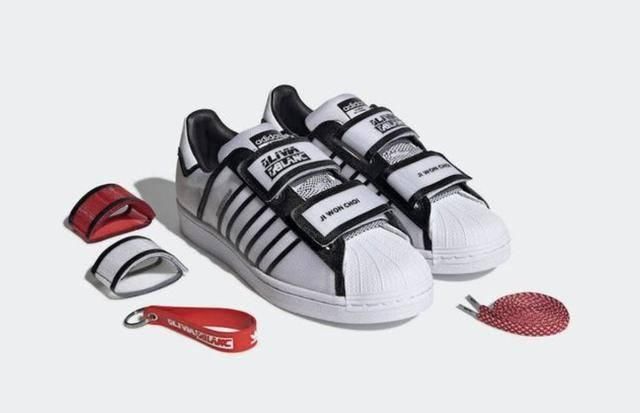  [开卖]都说黑色百搭！adidas即将开卖的Superstar让我想起刚入手的腰包