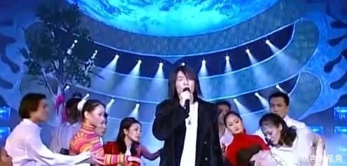  谢霆锋@20年前的春晚，温暖新鲜，让人热泪盈眶