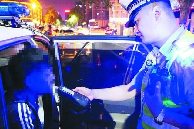  异地|“中国境内没醉过”女子被查 合肥交警开展异地互查行动