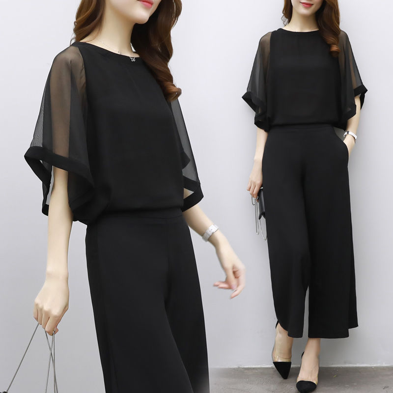 悄悄告诉你奔三女人更适合阔腿装!高贵优雅，让你越穿越有女人味