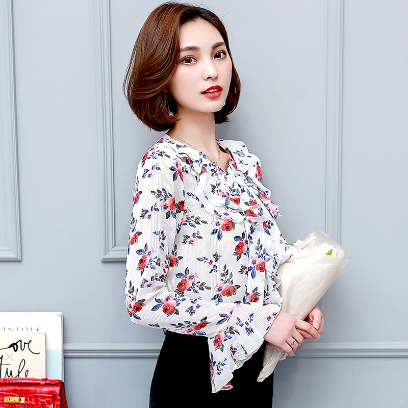 谁说丰满的女人不好看?看下面女人穿“流氓衫”，尽显迷人曲线