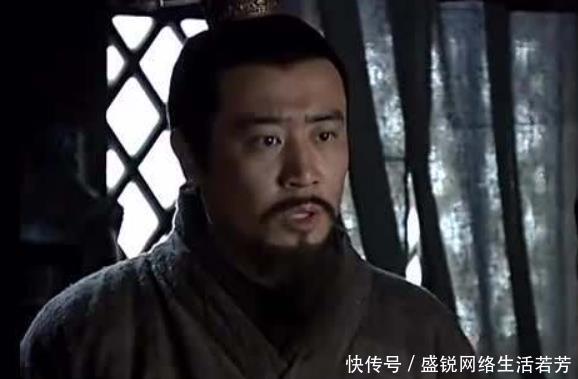 『袁绍』关羽斩颜良后,袁绍为何不派刘备出战关羽因为袁绍很精明