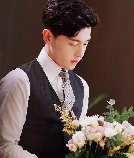 《一千零一夜》邓伦的十五套衣服, 第七套贵气, 第十套最帅!