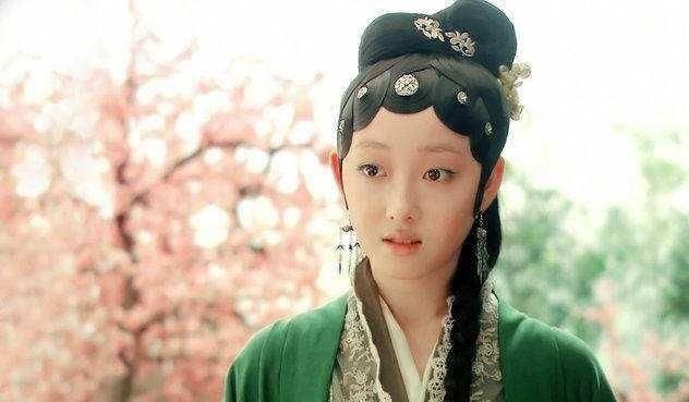  看过■看过蒋梦婕的这组戏曲艺术照，才发觉她确实是先天性的“古装剧脸”！