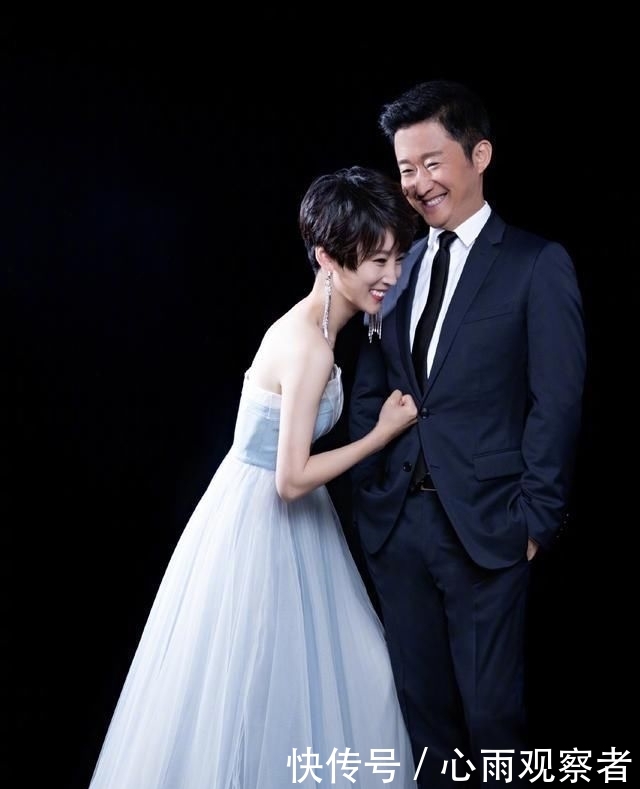 合体:吴京夫妇罕见合体,36岁谢楠穿薄纱裙好仙,两人差9岁甜蜜如热恋