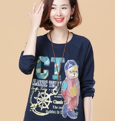 太美了!老婆穿这“嫩秋衫+萝卜裤”,超减龄!美得甩瘦子三条街