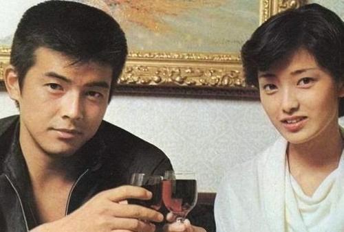 日复一日 精益求精 66岁三浦友和近照流出 帅气不减当年 扬言靠妻子吃软饭 追星族 黑板报 整容说文库