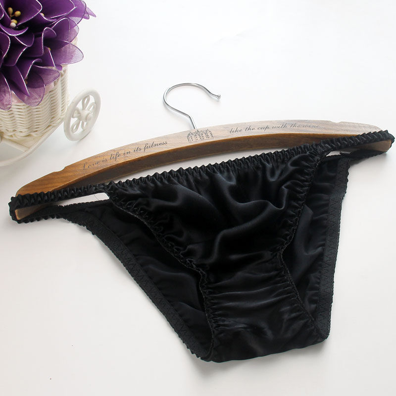 一条会“呼吸”的三角裤,无痕舒适更健康,做个爱自己的女人