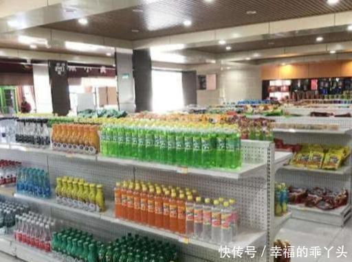  高速■在高速服务区，到底能不能停车睡觉？