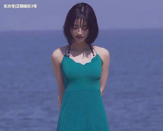 本以为沈月穿这身吊带裙够美了，雪莉的出现让人见识到什么是气质