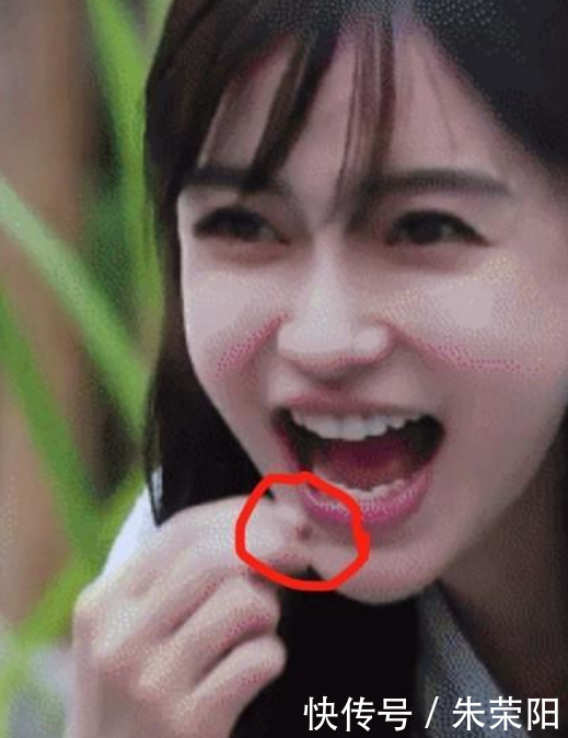 baby被尬黑假吃爆米花 节目组澄清:一粒米也值得作假?