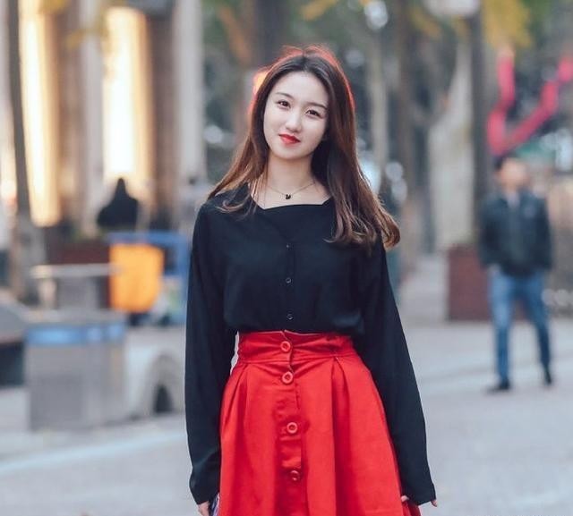 『之就可以穿』这些穿衣技巧一定会让你更加美丽