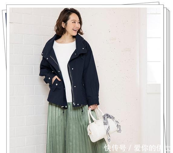  提升：缎面半身裙的15种日系穿搭look，提升春季造型高级感的不二之选