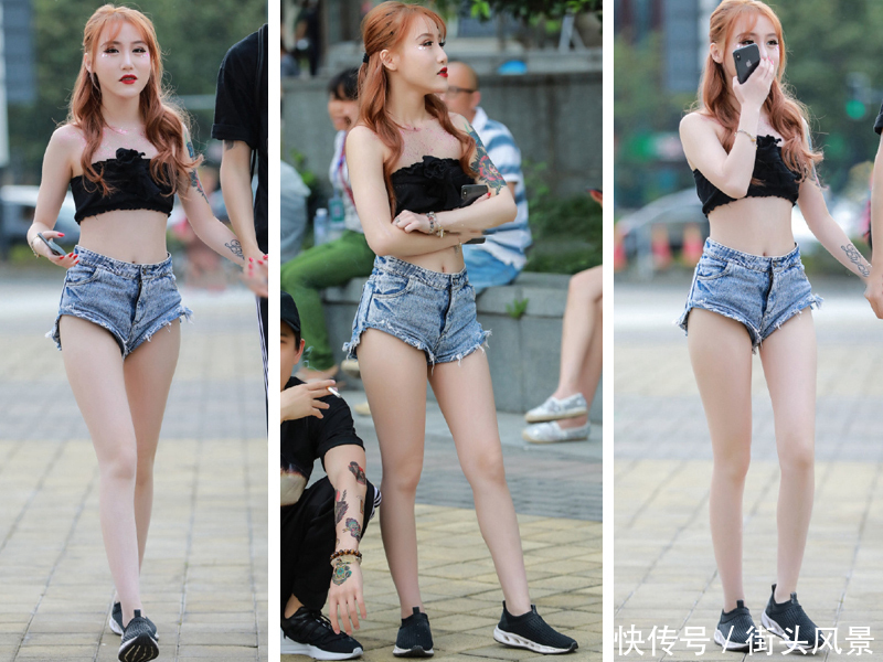 美女穿的抹胸装真是窄，露出五分之四的肌肤，穿搭真是清凉啊！