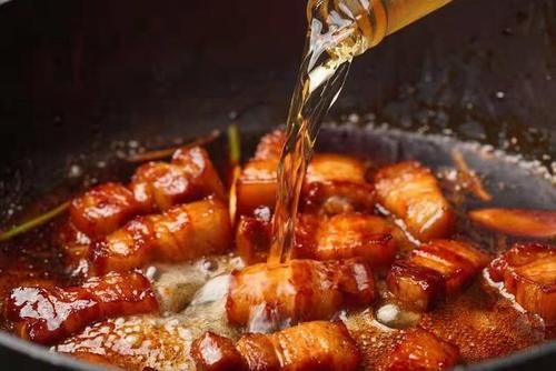 『红烧排骨』看完500个美食教程后,我总结了3套规律,厨房萌新看了也能做大菜