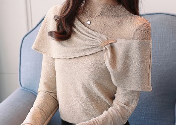 身高不足1米5，显矮小脚裤白送也不要，只挑这小衫，忒美嫩