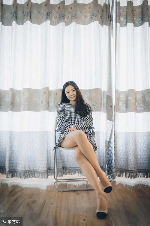 气质女神最爱的小秘密，尖头高跟鞋绽放魅力女人味