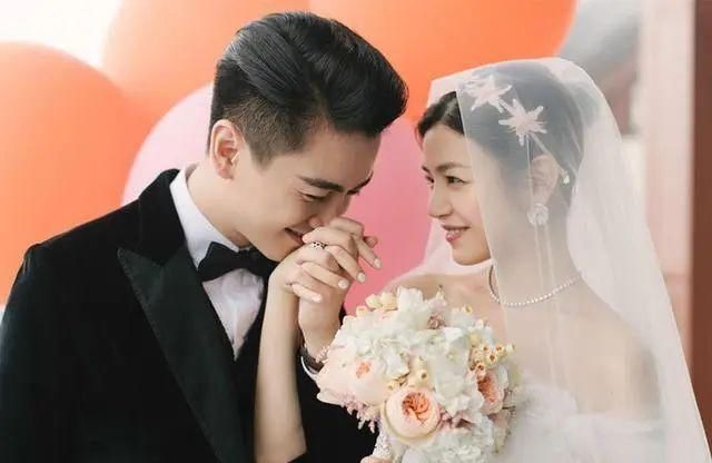  【通知删除】婚纱照还可以这样拍？超浪漫！