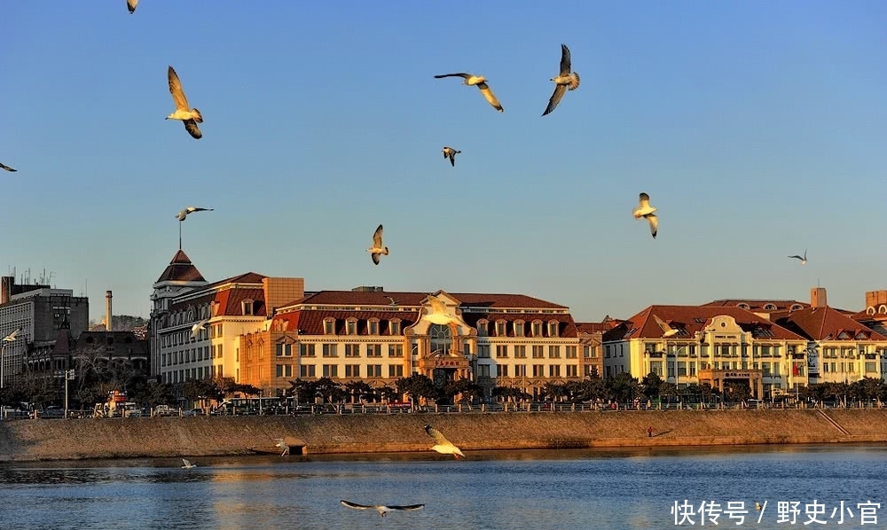 中国最宜居的4大城市，有2两是沿海城市，最后一座是公认的！