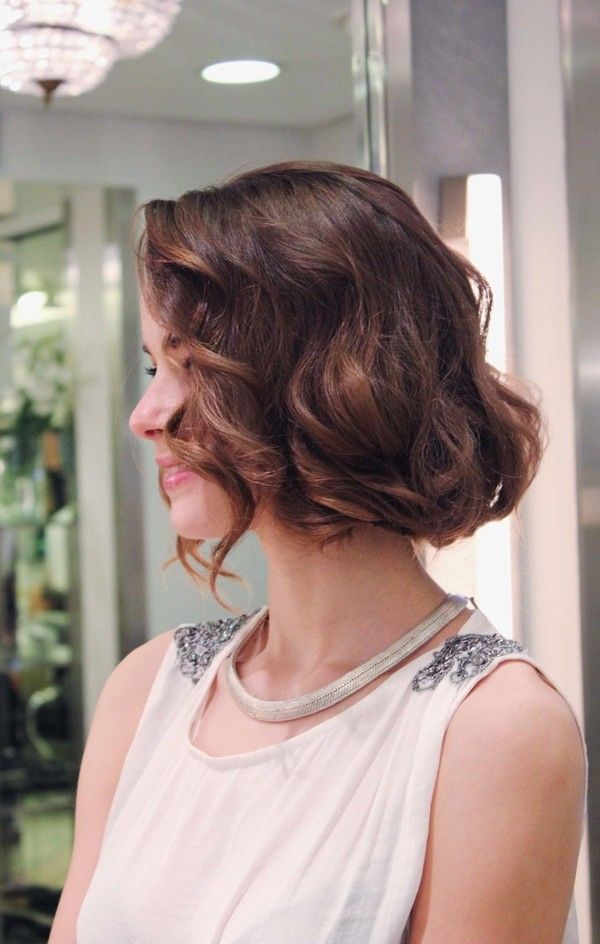 王菲的＂伪短发＂太强了吧，舍不得剪发和她们一样这么玩就对了!