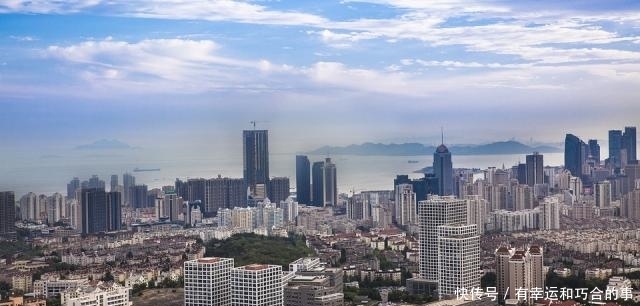  「gdp」山东青岛的2019年前三季度GDP出炉，追上杭州还需多久？