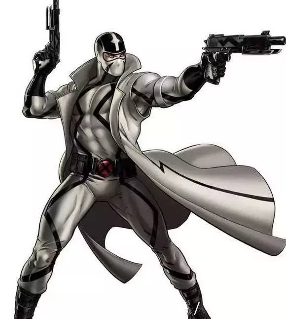 霍普是电索的养女,在她出生的时候就释放了足以摧毁脑波增幅器的精神