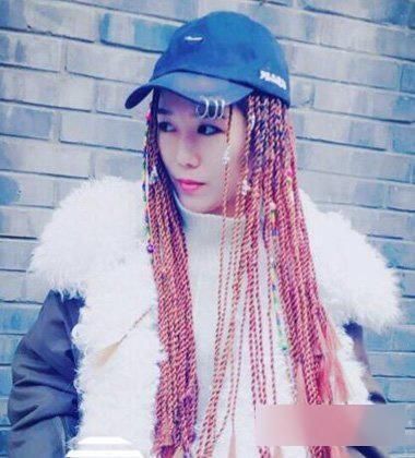 玩转脏辫造型，十分醒目又有独特魅力款式发型！