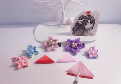  形状@你喜欢星星吗？用丝带做个星星发夹吧！