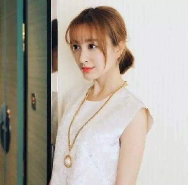 今年最火的发型，非他莫属