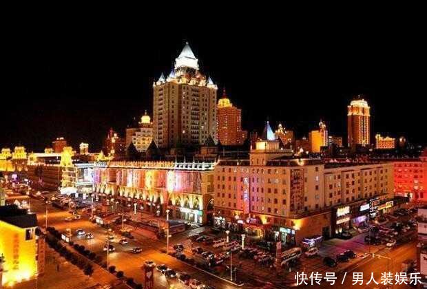 中国与俄罗斯相邻的一座城市, 街上外国美女众多, 以为自己出国了