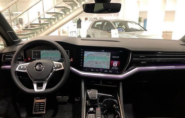  [设计]最帅大众，与奥迪Q7同平台打造，搭载3.0T+8AT，档次不输保时捷