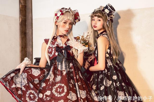 「饰品」洛丽塔配饰也有讲究,蝴蝶结很甜美,Kc更百搭,你最爱哪一种