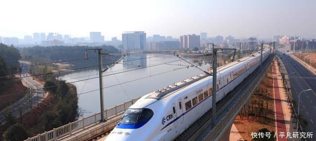  「高铁」中国4大高铁枢纽核心榜单, 北上广深无一上榜, 成都不敌重庆落榜