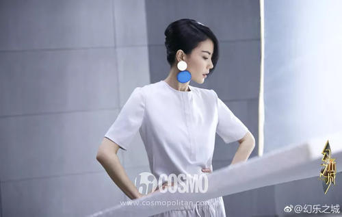 《幻乐之城》就是王菲带领的大型时装秀