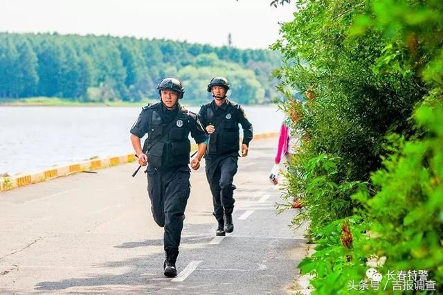 长春特警支队举行远程拉动野外演练,全力打造