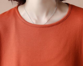 45岁小姨穿上大码女装，隐藏小肚腩遮住小蛮腰，年轻不止10岁