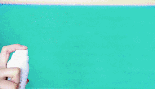 3秒极速美白，清爽、透气、不粘腻，这款防晒喷雾让你瞬间从非洲