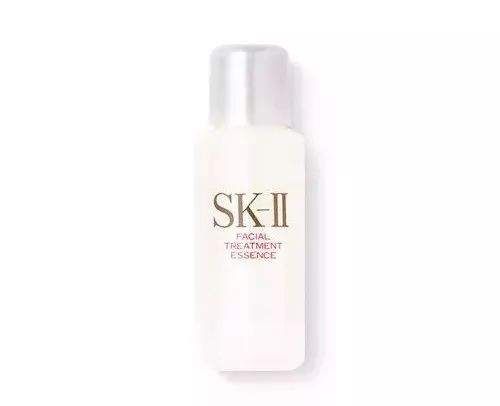 热巴素颜or化妆都是NO.1，却被这位普通妹子的邪术秒杀?