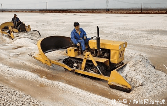 我国最大盐场在江苏, 全长370公里, 年产海盐300万吨