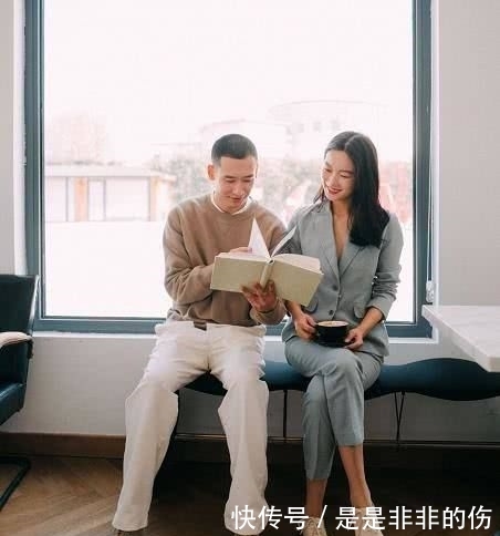  「美美」女孩们如何美美地去复工？来康康今年流行的这些穿搭风格吧！