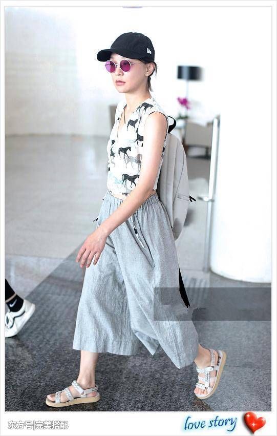 82斤周迅和106斤陈乔恩同穿背心，网友:吓得我立马放弃减肥