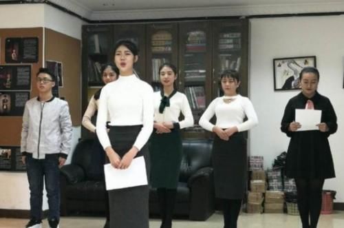  「改革」事业单位改革，公立医院医生的编制没了，以后看病会更