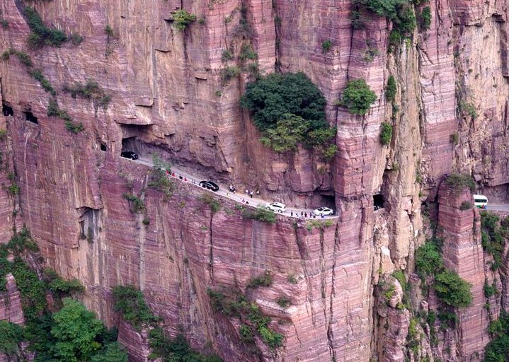 "郭亮村"景区生意太难做,村民多次泪目太心酸,5块钱都没人来
