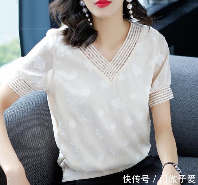 『韵味』果然裸色才耐看,瞧下面女人穿搭,个个韵味十足,尽展别样女人味