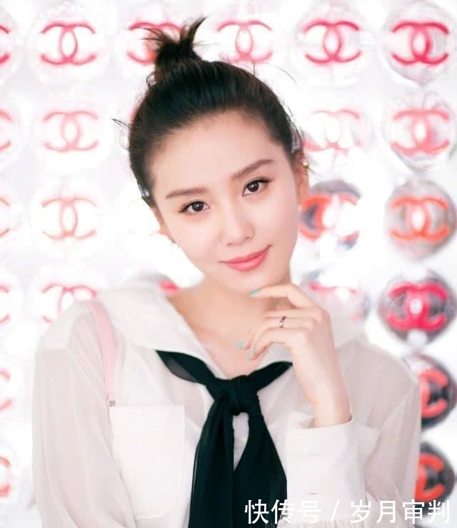 『脸上』脸上有这3个特征的女人,往往都“不显老”,同时中两个的很少见